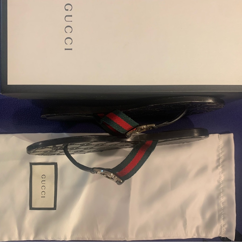 Gucci Black and Green Sandals - Picture 8 of 9